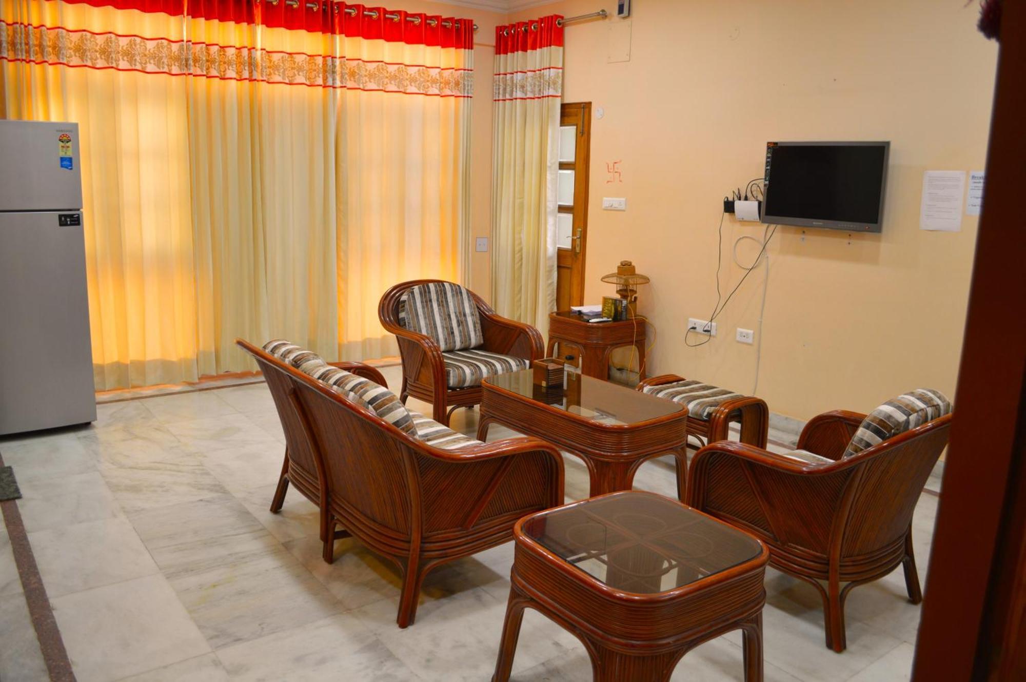 Fully Furnished Ish, Atithya Homestay With Various Amenities And Free Services In Lucknow, India Εξωτερικό φωτογραφία